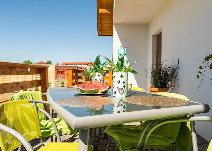 Semesterbostad Emilia U Przyjaciol Zarnowska